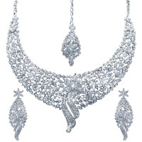 sukkhi-sleek-rhodium-plated-ad-stone-necklace-set-for-women